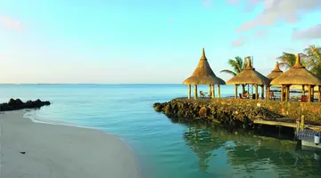 Paradis Beachcomber Golf Resort & SPA