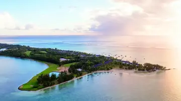 Paradis Beachcomber Golf Resort & SPA