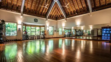 Paradis Beachcomber Golf Resort & Spa