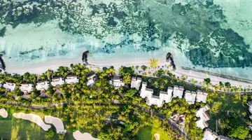 PARADIS BEACHCOMBER GOLF RESORT & SPA