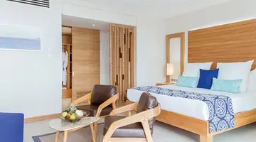 PARADIS BEACHCOMBER GOLF RESORT & SPA