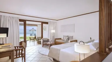 Paradis Beachcomber Golf Resort & Spa