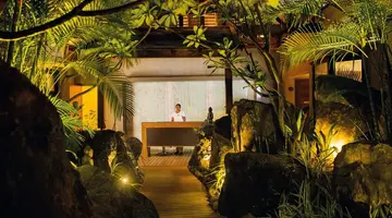 Paradis Beachcomber Golf Resort & Spa