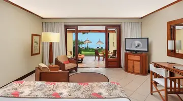 Paradis Beachcomber Golf Resort & Spa