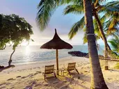 Paradis Beachcomber Golf Resort & Spa