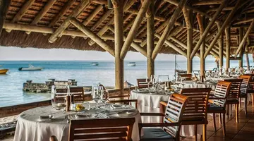 Paradis Beachcomber Golf Resort & Spa