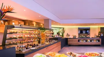 Paradis Beachcomber Golf Resort & SPA