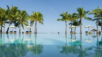 Paradis Beachcomber Golf Resort & Spa