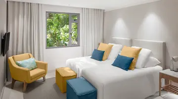 PARADIS BEACHCOMBER GOLF RESORT & SPA