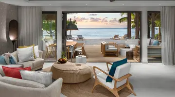 PARADIS BEACHCOMBER GOLF RESORT & SPA