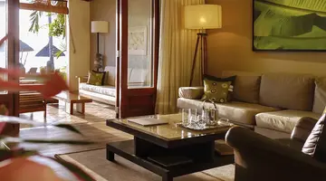 PARADIS BEACHCOMBER GOLF RESORT & SPA