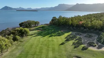 PARADIS BEACHCOMBER GOLF RESORT & SPA