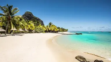 Paradis Beachcomber Golf Resort & Spa