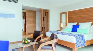 Paradis Beachcomber Golf Resort & Spa