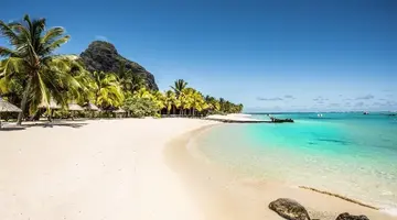 Paradis Beachcomber Golf Resort & Spa