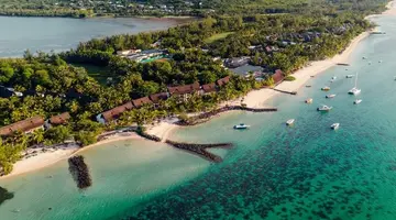Paradis Beachcomber Golf Resort & Spa