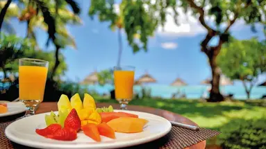 Paradis Beachcomber Golf Resort & Spa