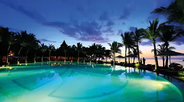 PARADIS BEACHCOMBER GOLF RESORT & SPA