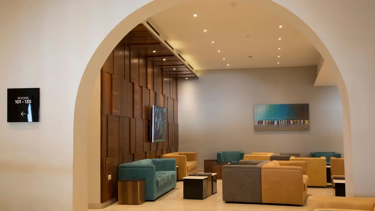 Paradise Bay Resort Hotel