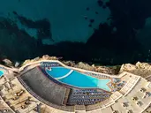 Paradise Bay Resort Hotel