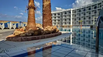 Paradise Bay Resort Hotel
