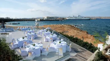Paradise Bay Resort Hotel