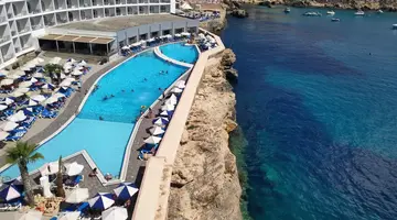 Paradise Bay Resort
