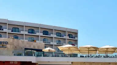 Paradise Bay Resort