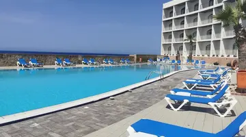 Paradise Bay Resort