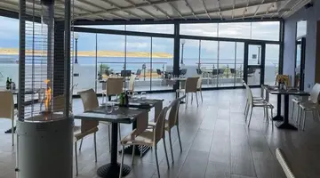 Paradise Bay Resort