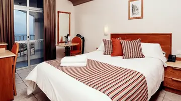 Paradise Bay Resort