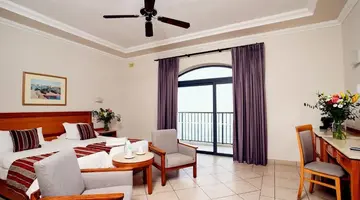 Paradise Bay Resort