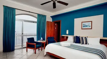 Paradise Bay Resort