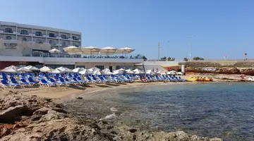 Paradise Bay Resort