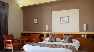 Paradise Bay Resort
