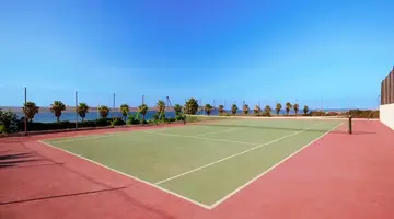 Paradise Bay Resort