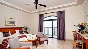 Paradise Bay Resort