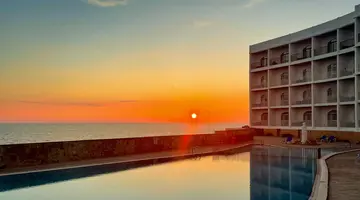 Paradise Bay Resort