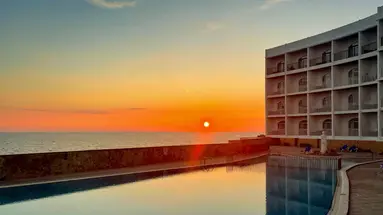Paradise Bay Resort