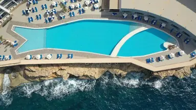 Paradise Bay Resort