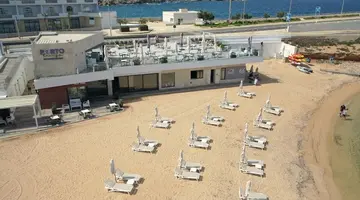 Paradise Bay Resort