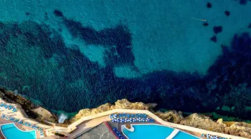 Paradise Bay Resort