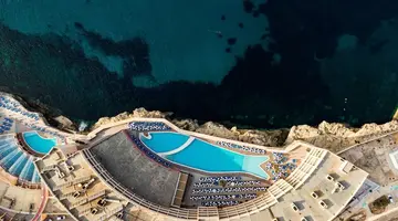 Paradise Bay Resort