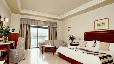 Paradise Bay Resort
