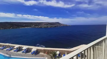 Paradise Bay Resort