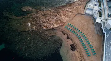 Paradise Bay Resort