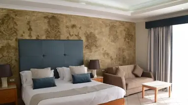 Paradise Bay Resort