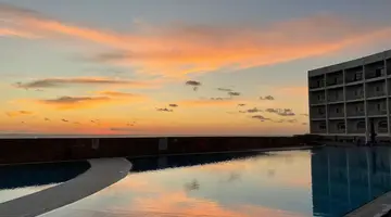 Paradise Bay Resort