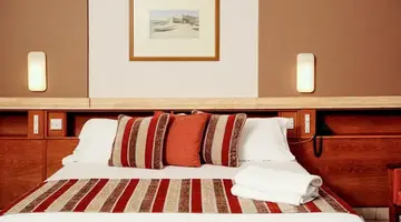 Paradise Bay Resort