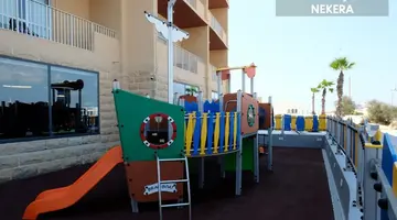 PARADISE BAY RESORT